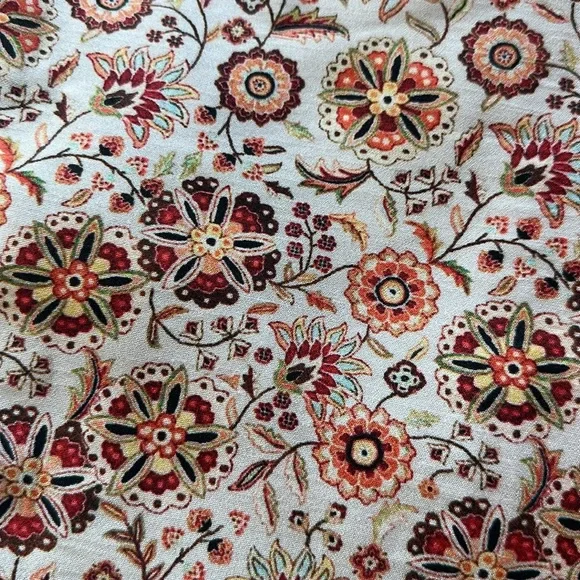 FLORAL KURTA JACKET WITH GOLD KURTA AND BOTTOMS - Picture 3 of 7